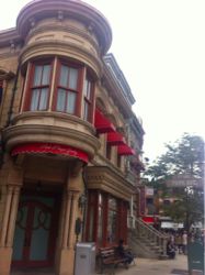 観念という衣装から自由になりましょう☆